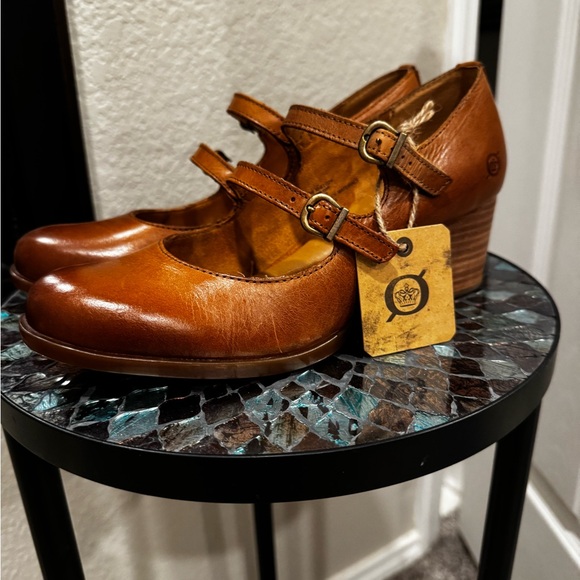 Born Tan Karalee Mary Jane Pumps - Picture 6 of 12
